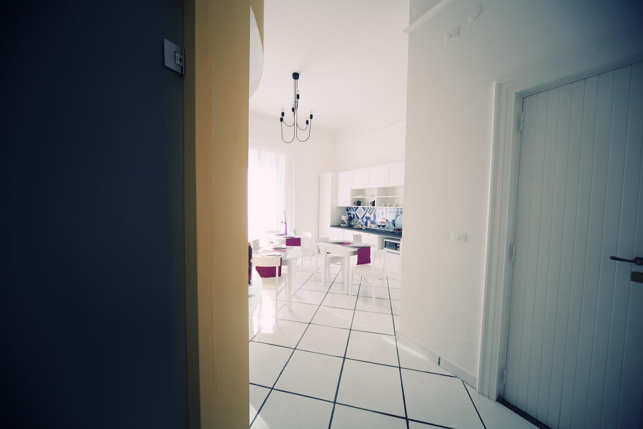 Le Mulieres Appartement Salerno Buitenkant foto